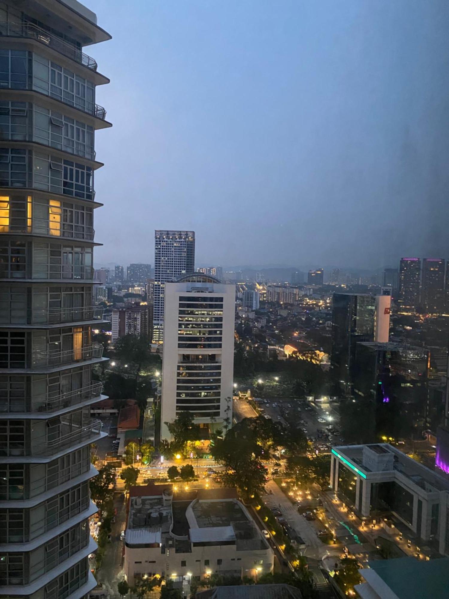 Sky Suite Klcc Kuala Lumpur Extérieur photo